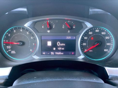 Used 2020 Chevrolet Traverse LT w/ LT Premium Package image 26