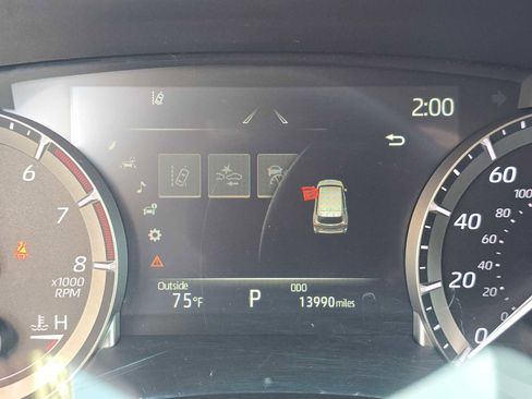 Certified 2025 Toyota Highlander XLE FWD image 28