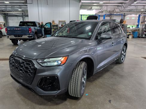 Used 2024 Audi Q5 2.0T Premium Plus AWD/4WD image 6