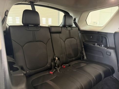 Used 2023 Honda Pilot EX-L image 27