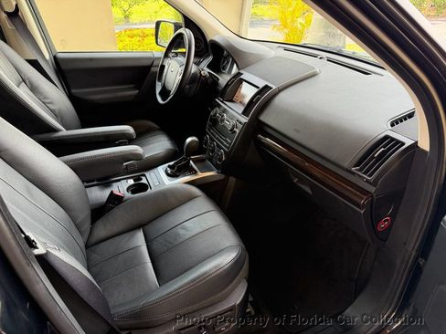Used 2014 Land Rover LR2 AWD/4WD image 35