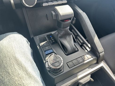 New 2025 Toyota Tacoma TRD Off-Road image 23