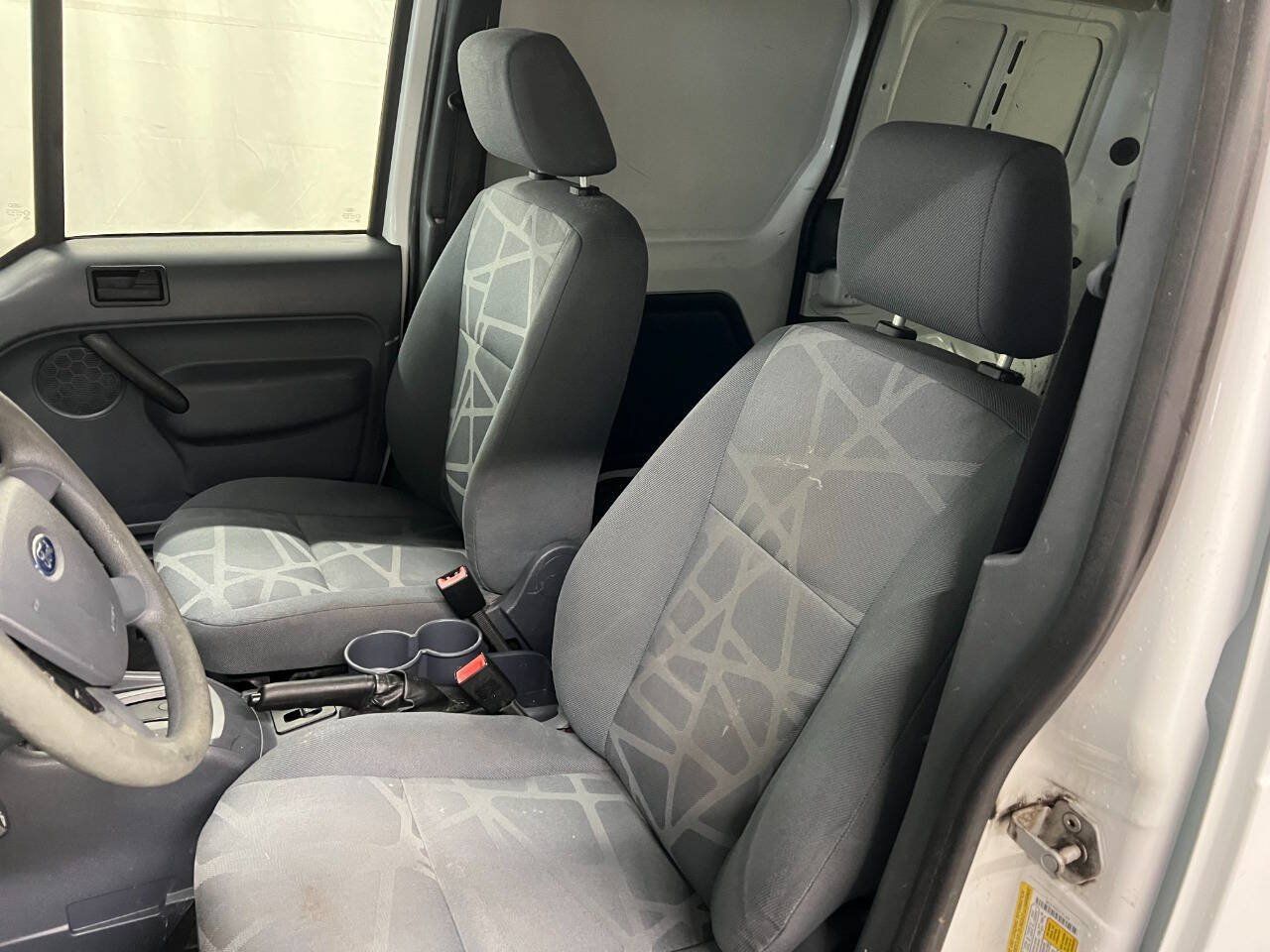 Used 2013 Ford Transit Connect XLT FWD image 9