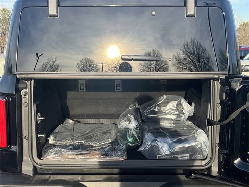 New 2026 Ford Bronco Outer Banks AWD/4WD image 19