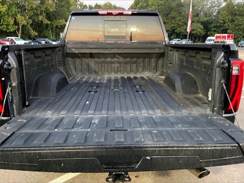 Used 2024 GMC Sierra 2500 Denali w/ Denali Reserve Package image 32