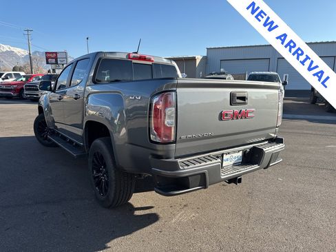 Used 2022 GMC Canyon Elevation w/ Elevation Premium Package image 5