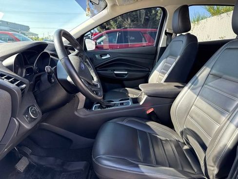 Used 2019 Ford Escape SEL AWD/4WD image 9