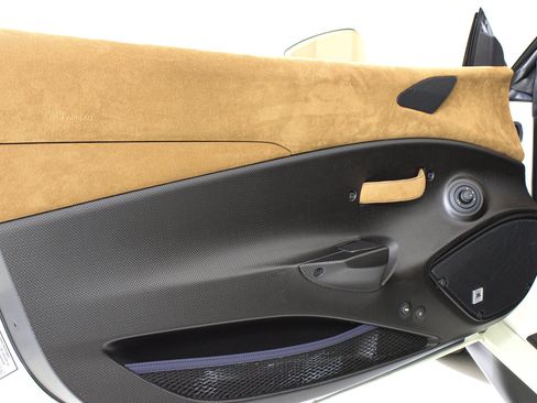 Certified 2020 Ferrari 488 Pista Spider RWD image 27