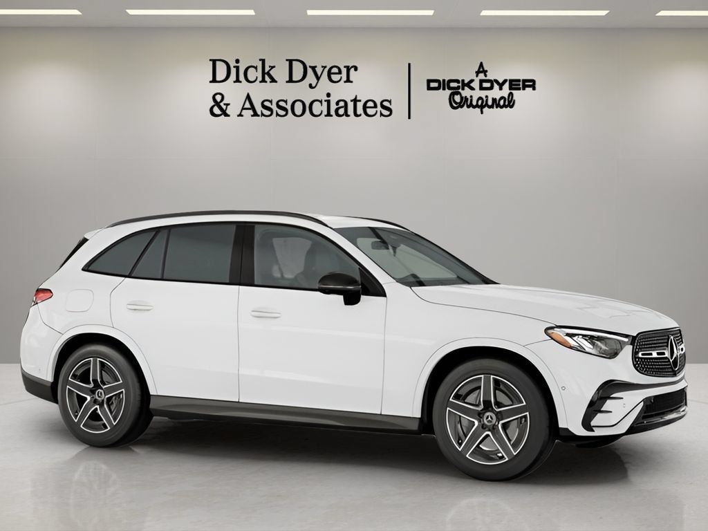 Used 2026 Mercedes-Benz GLC 300 image 5