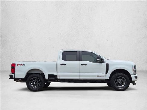 Used 2025 Ford F250 XL w/ STX Appearance Package AWD/4WD image 4