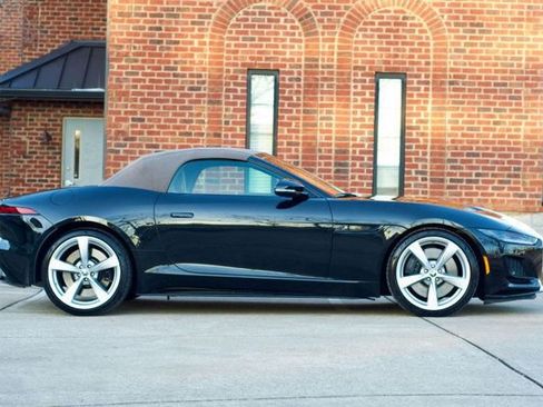 Used 2024 Jaguar F-TYPE R-Dynamic image 8