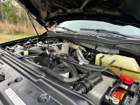 Certified 2022 Ford F250 Lariat w/ Lariat Ultimate Package image 22