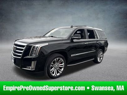Used 2017 Cadillac Escalade Luxury