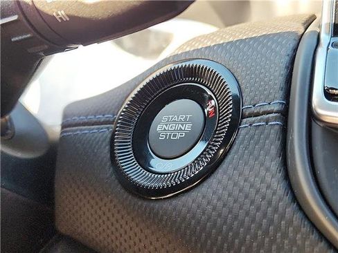 New 2026 Jeep Compass Latitude image 20