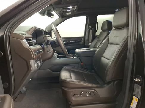 Used 2023 GMC Yukon Denali AWD/4WD image 21