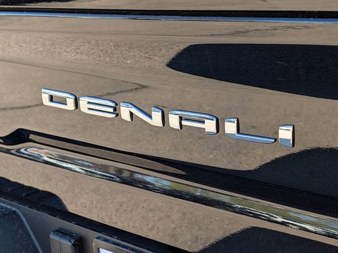 New 2026 GMC Sierra 3500 Denali w/ Denali Reserve Package AWD/4WD image 14