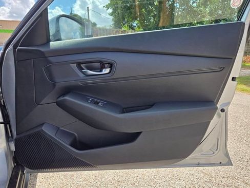 Used 2025 Honda Accord LX image 27