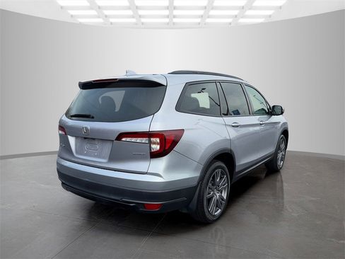 Used 2022 Honda Pilot Sport image 7