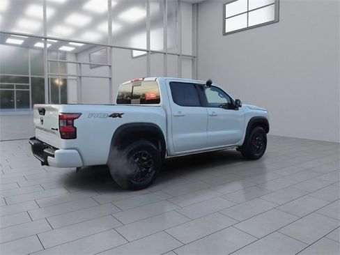 Certified 2024 Nissan Frontier PRO-4X w/ Pro Premium Package image 8