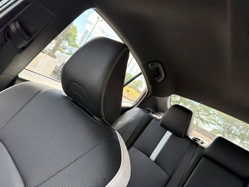 Used 2025 Toyota Camry SE FWD image 16