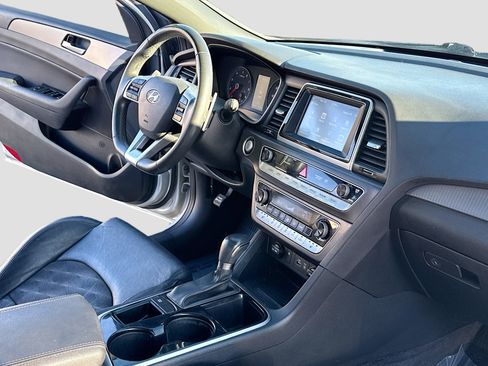 Used 2018 Hyundai Sonata Sport image 5