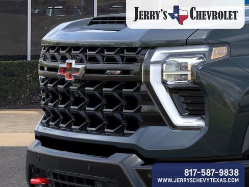 New 2026 Chevrolet Silverado 2500 ZR2 image 15