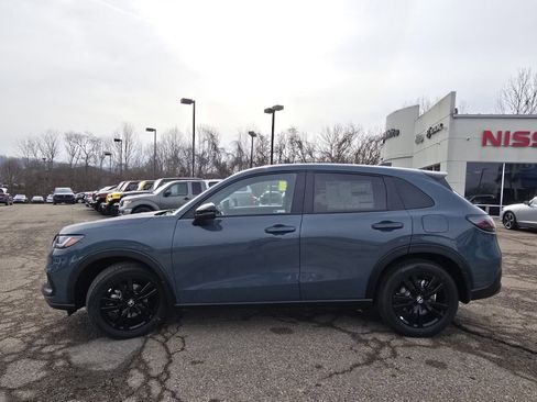 New 2026 Honda HR-V Sport image 8