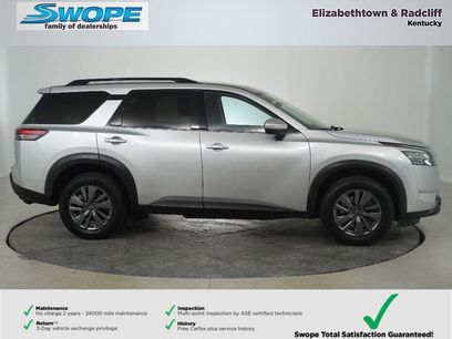 Certified 2025 Nissan Pathfinder SV