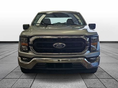 Used 2023 Ford F150 XLT image 2