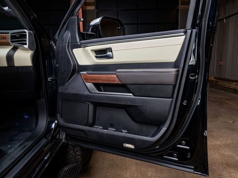 Used 2023 Toyota Tundra 1794 Edition image 37