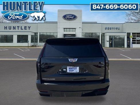 Used 2023 Cadillac Escalade Sport w/ Touring Package AWD/4WD image 5