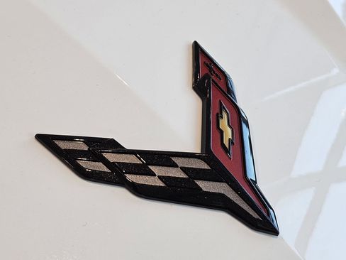 Certified 2020 Chevrolet Corvette Stingray Premium Cpe w/ 3LT Preferred Equipment Group image 16