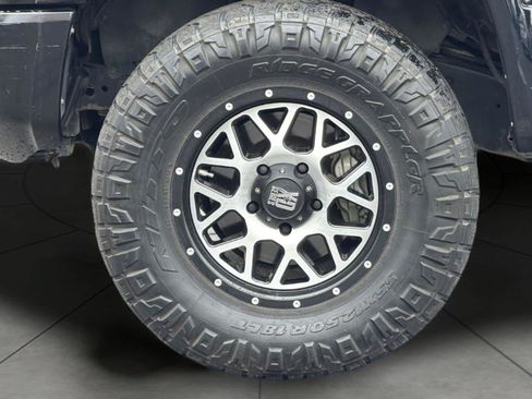 Used 2018 Toyota Tundra Platinum AWD/4WD image 11