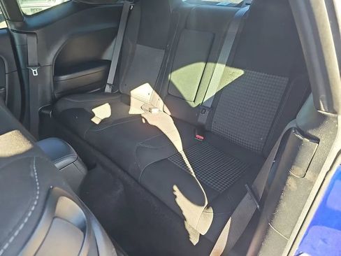 Used 2019 Dodge Challenger SXT image 16