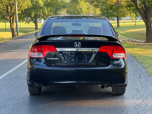 Used 2010 Honda Civic EX-L image 5