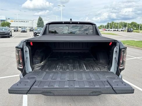 Used 2025 GMC Hummer EV 3X AWD/4WD image 38