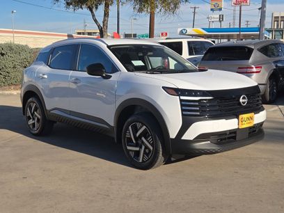 New 2026 Nissan Kicks SV