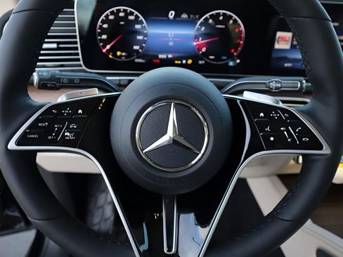 New 2026 Mercedes-Benz GLE 450 4MATIC image 31