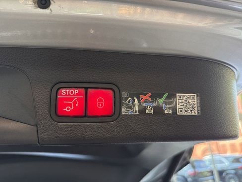 Certified 2025 Mercedes-Benz GLS 450 GLS 450 image 31