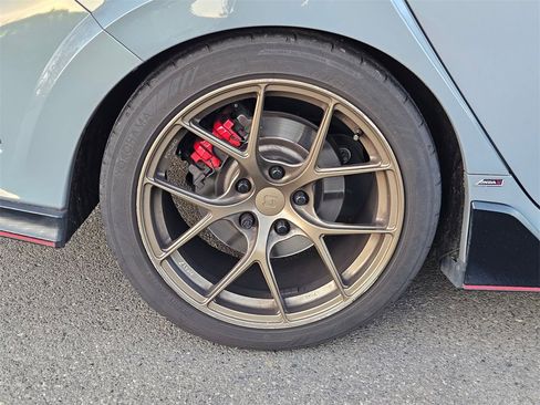 Used 2021 Honda Civic Type R image 9