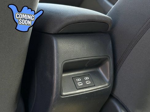 Used 2025 Toyota Corolla LE FWD image 18