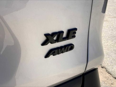 Used 2024 Toyota RAV4 XLE Premium w/ Weather Package AWD/4WD image 10