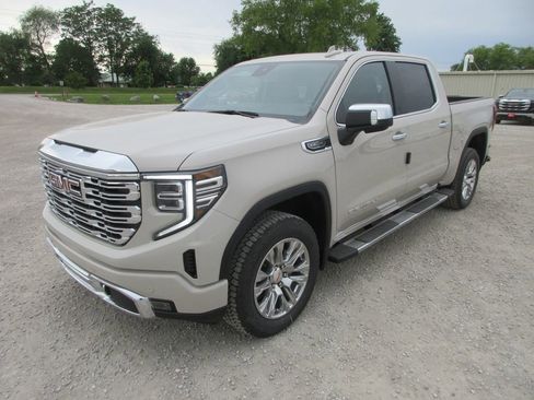 New 2026 GMC Sierra 1500 Denali AWD/4WD image 11
