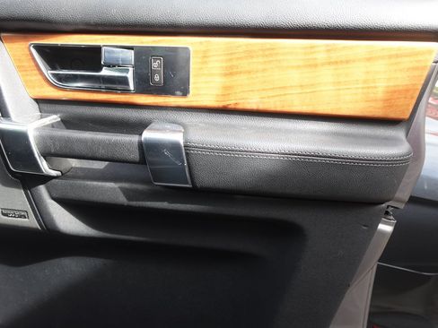 Used 2012 Land Rover LR4 HSE AWD/4WD image 8