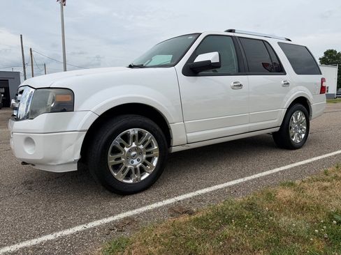 Used 2011 Ford Expedition Limited w/ 301A Rapid Spec Order Code AWD/4WD image 3