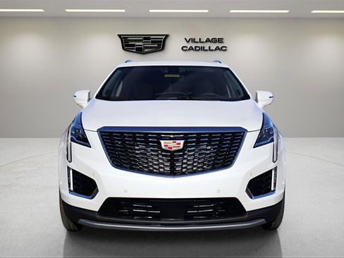 New 2026 Cadillac XT5 Premium Luxury image 8