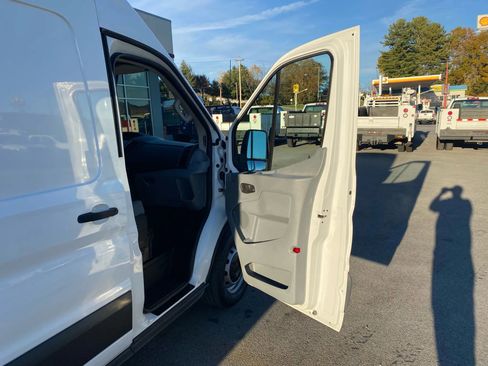 Used 2015 Ford Transit 250 148 High Roof Extended image 15