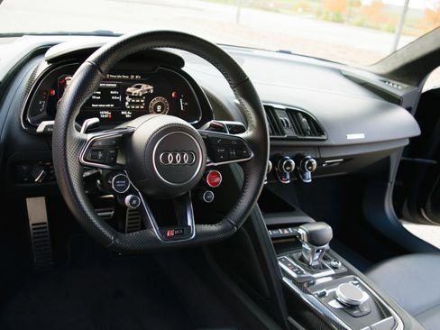 Used 2020 Audi R8 V10 performance image 15