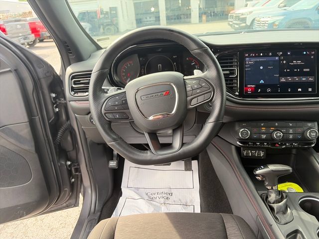Used 2025 Dodge Durango GT AWD/4WD image 13