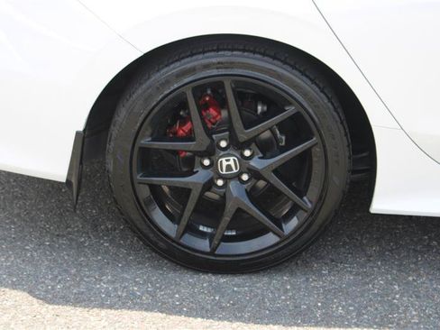 Used 2024 Honda Civic Sport image 9